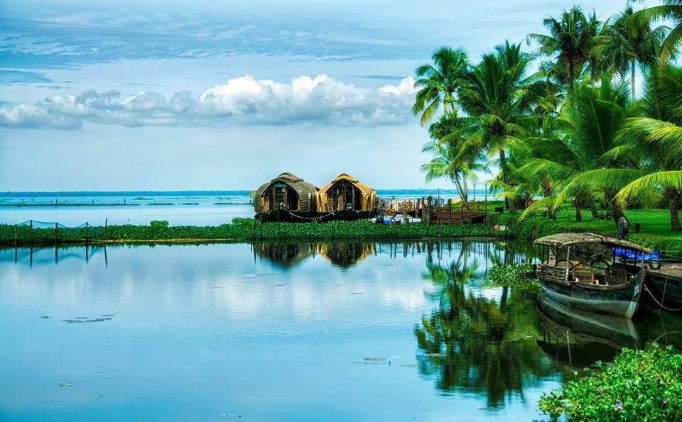 Sea Breeze Beach Home Alappuzha Extérieur photo