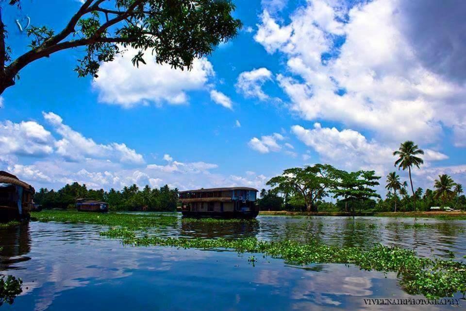 Sea Breeze Beach Home Alappuzha Extérieur photo